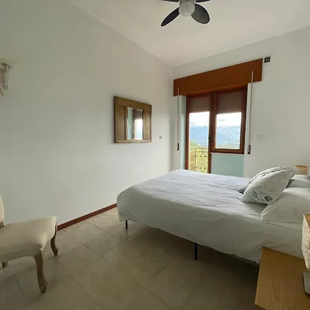 Serenity House Bed and breakfast